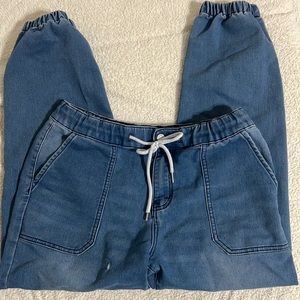 Forever 21 blue jeans